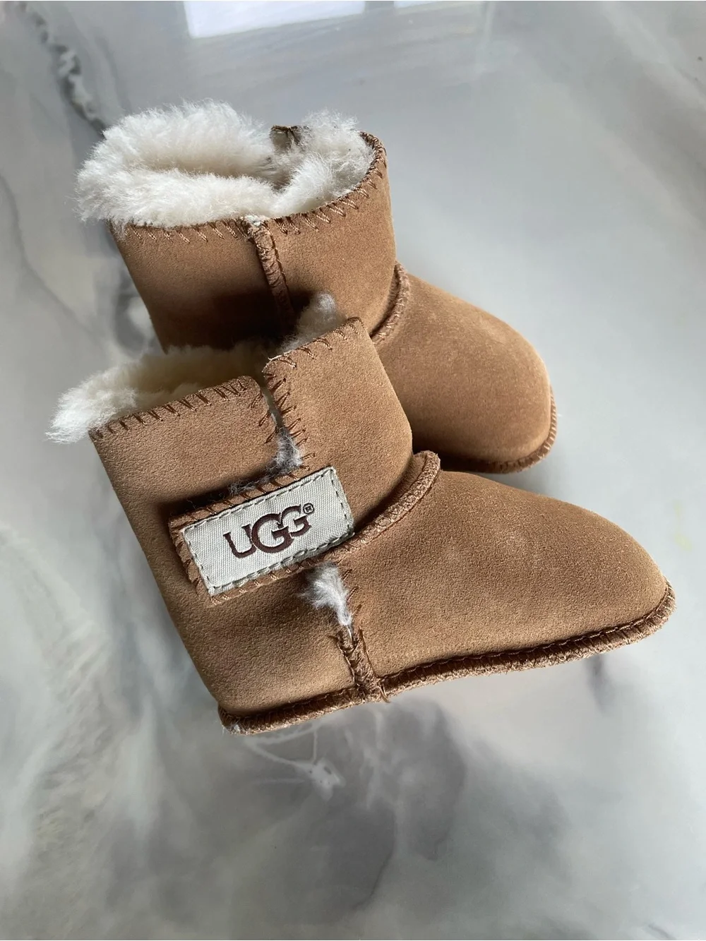 UGG soft chestnut